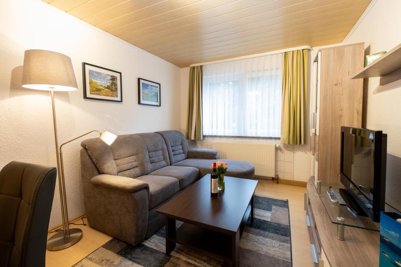 Haus 1 *